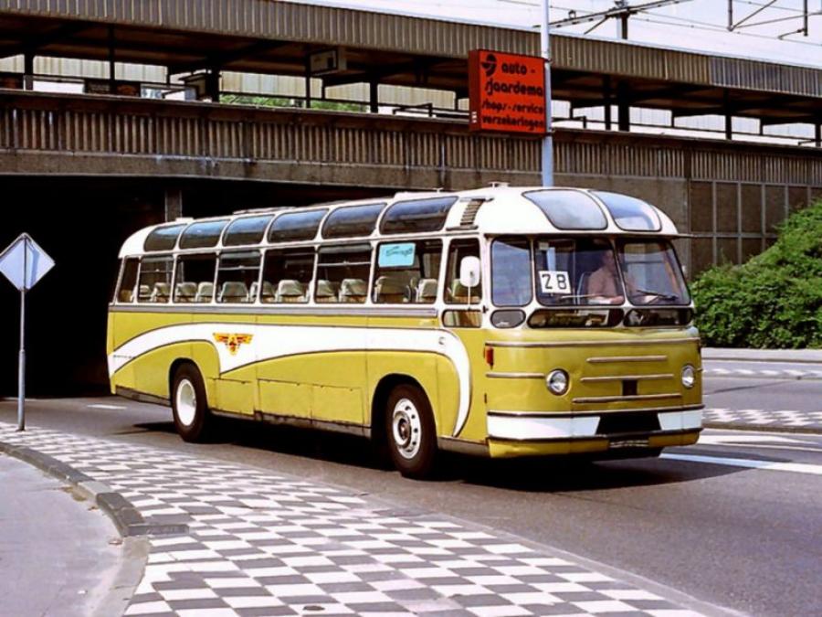  AEC Regal IV Den Oudsten 1953 года  (NL) (фото 1 из 1)